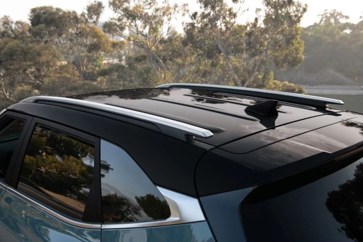 2024 Kia Seltos Roof Rails Close-Up